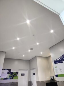 iluminação posto de gasolina eletricista 24 horas (8)